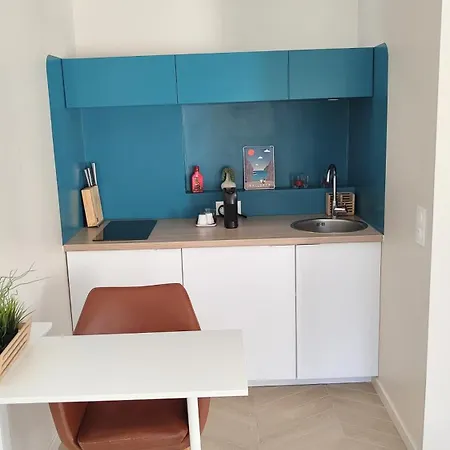 Studio Avec Jardin Entre Paris Versailles Et Gares Chaville Exterior photo