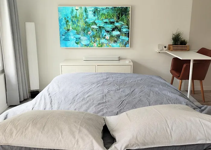 Studio Avec Jardin Entre Paris Versailles Et Gares